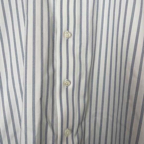 BROOKS BROTHERS BUTTON DOWN SHIRT - Picture 3 of 6